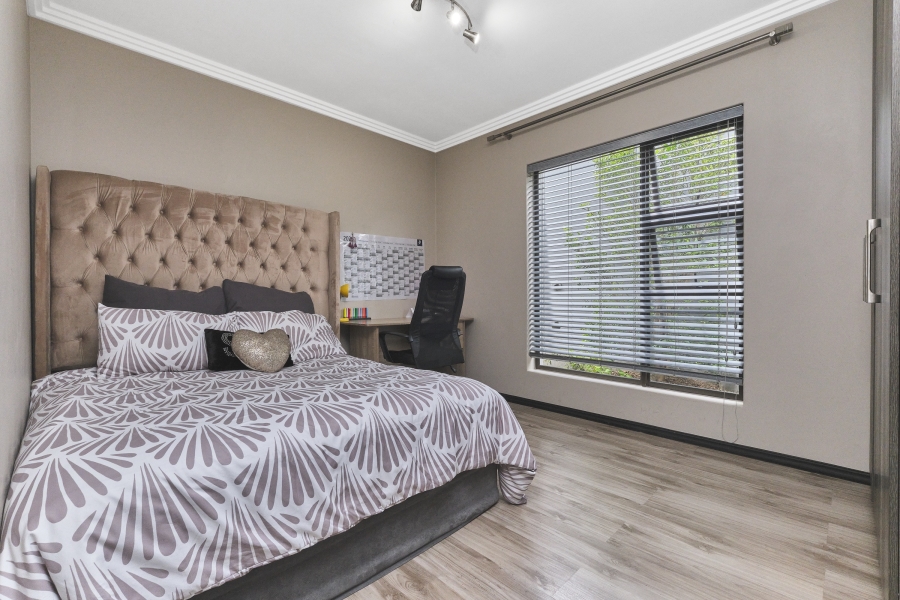 3 Bedroom Property for Sale in Barbeque Downs Gauteng