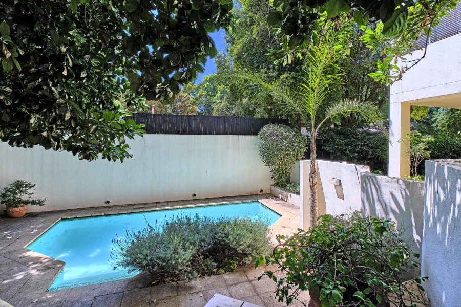 1 Bedroom Property for Sale in Illovo Gauteng