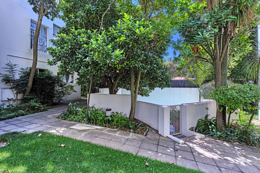 1 Bedroom Property for Sale in Illovo Gauteng