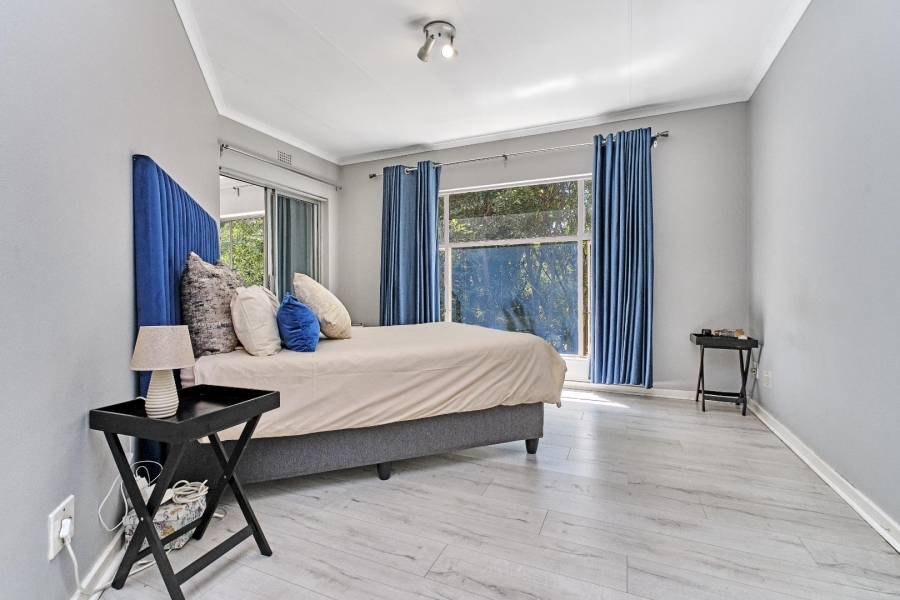 1 Bedroom Property for Sale in Illovo Gauteng