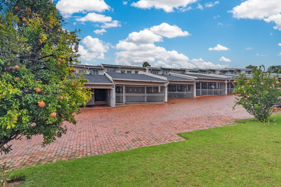 3 Bedroom Property for Sale in Bryanston Gauteng