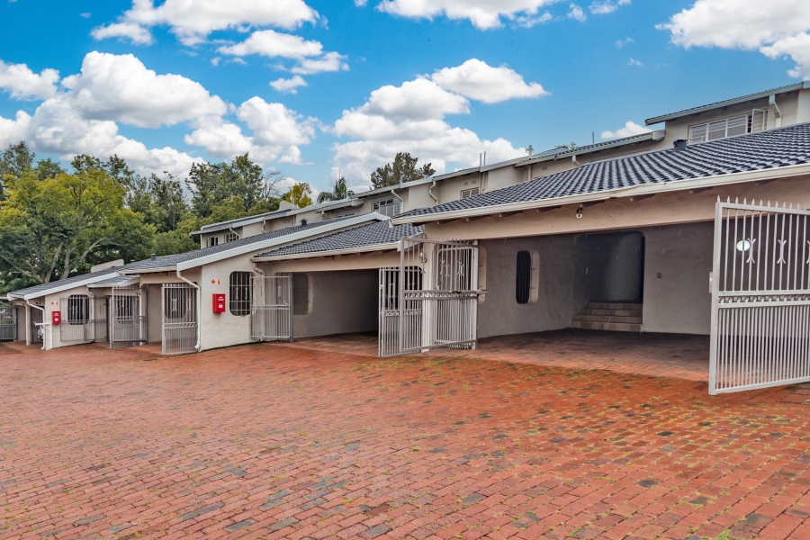 3 Bedroom Property for Sale in Bryanston Gauteng
