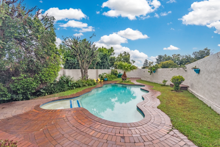 3 Bedroom Property for Sale in Bryanston Gauteng