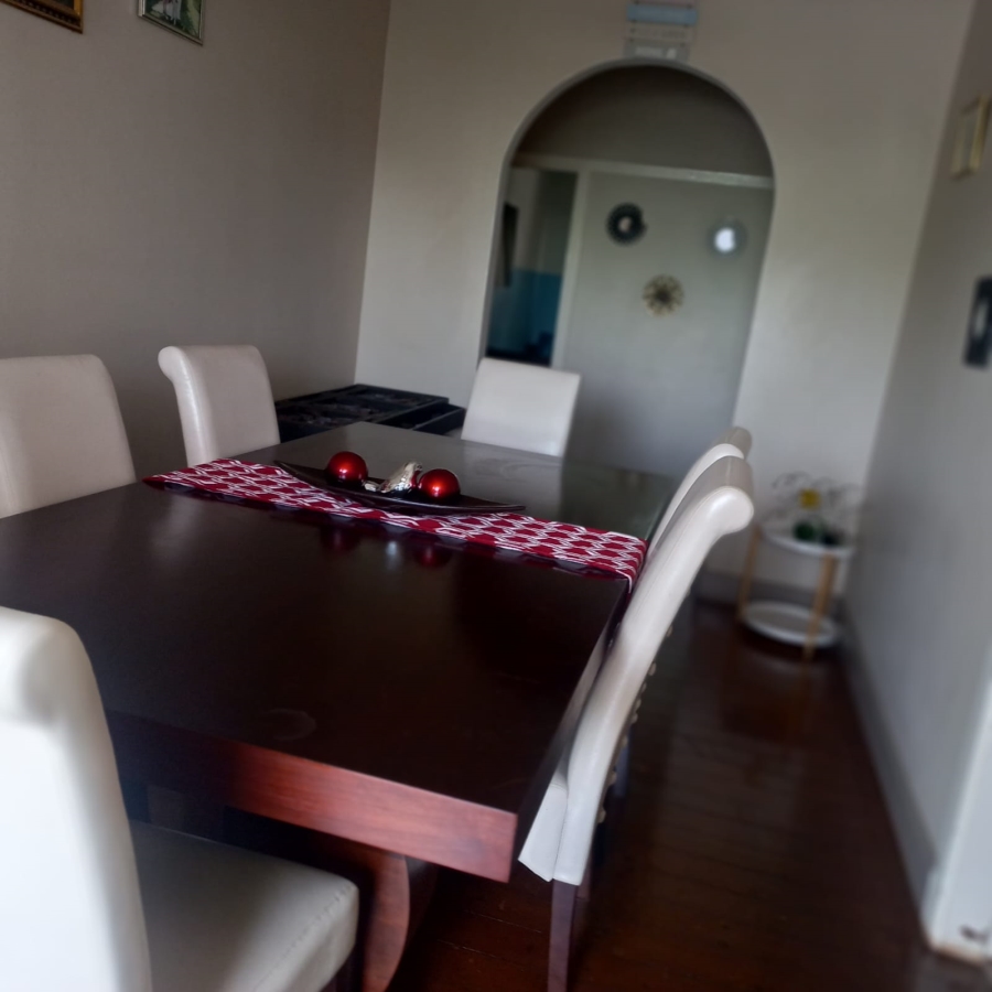 3 Bedroom Property for Sale in Orange Grove Gauteng