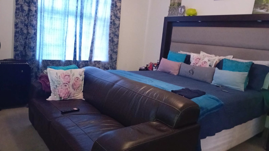 3 Bedroom Property for Sale in Orange Grove Gauteng