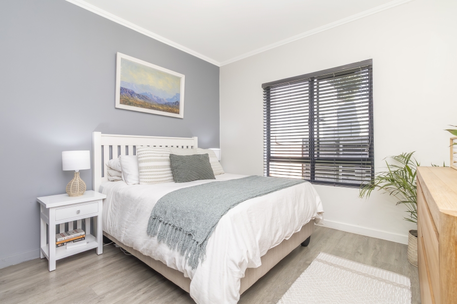 2 Bedroom Property for Sale in Bryanston Gauteng