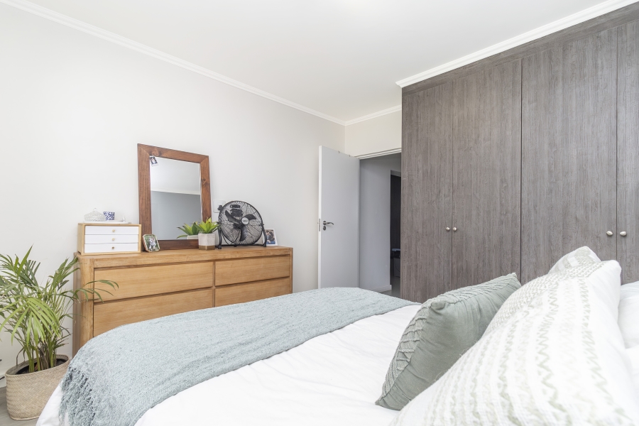 2 Bedroom Property for Sale in Bryanston Gauteng