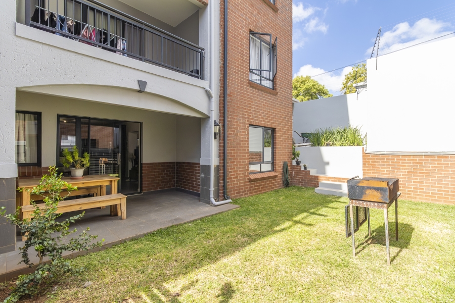 2 Bedroom Property for Sale in Bryanston Gauteng