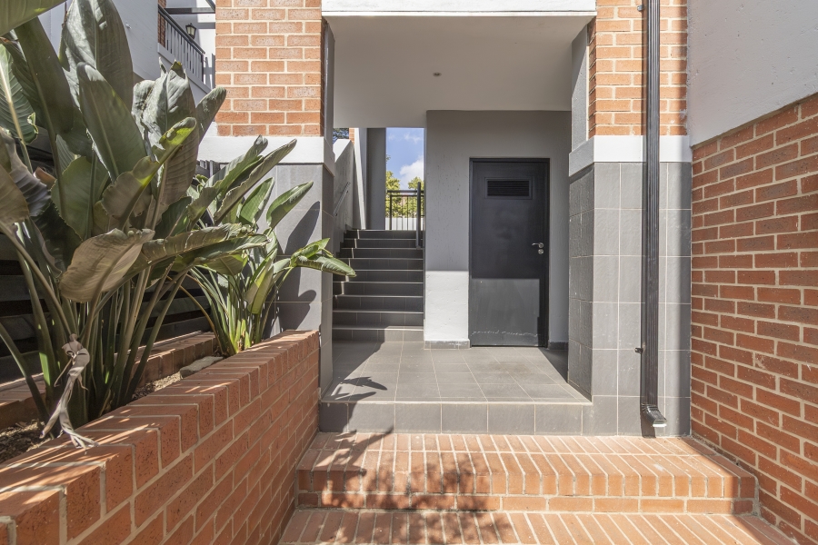 2 Bedroom Property for Sale in Bryanston Gauteng