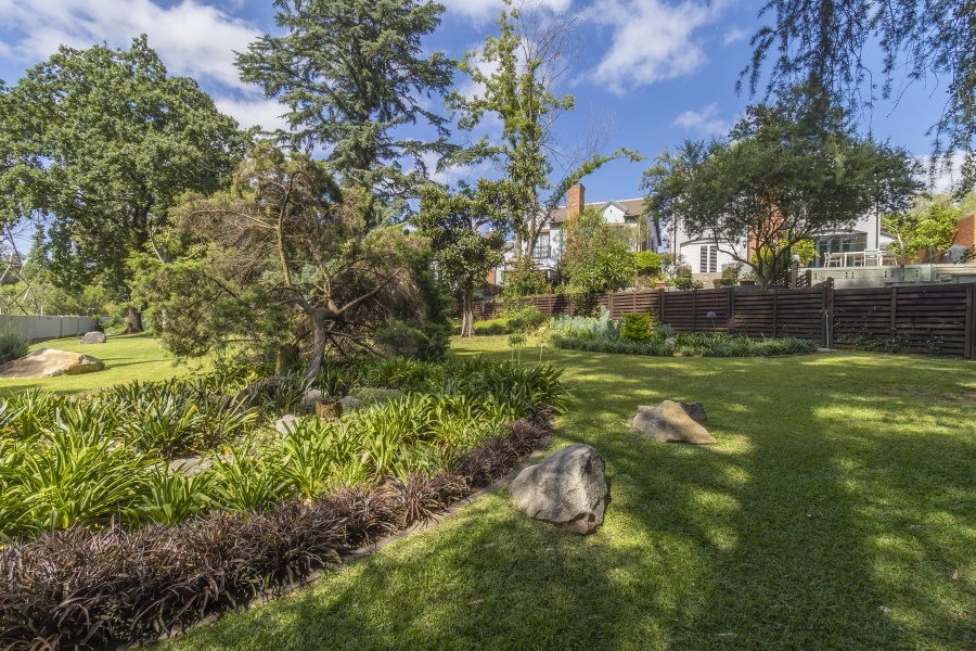 2 Bedroom Property for Sale in Bryanston Gauteng