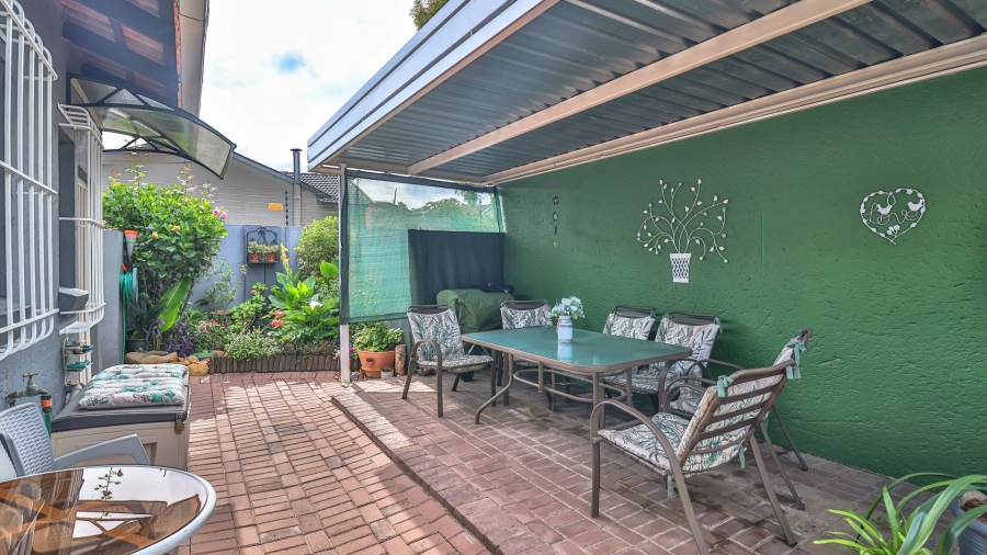 2 Bedroom Property for Sale in Raceview Gauteng