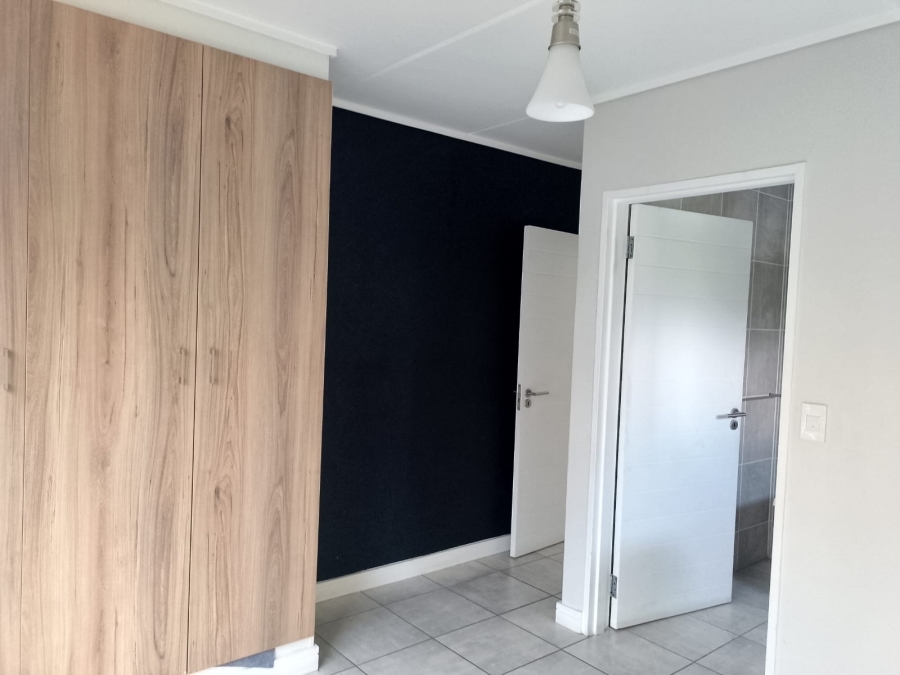 To Let 2 Bedroom Property for Rent in Lilianton Gauteng