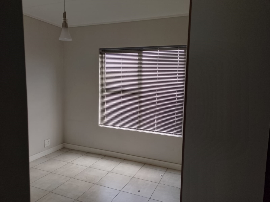 To Let 2 Bedroom Property for Rent in Lilianton Gauteng