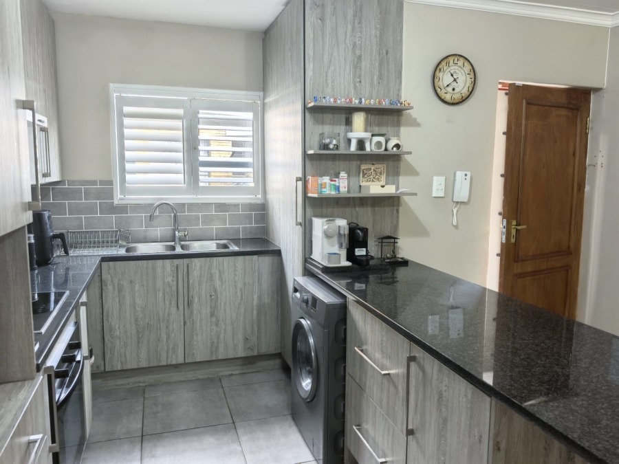 3 Bedroom Property for Sale in Edenburg Gauteng