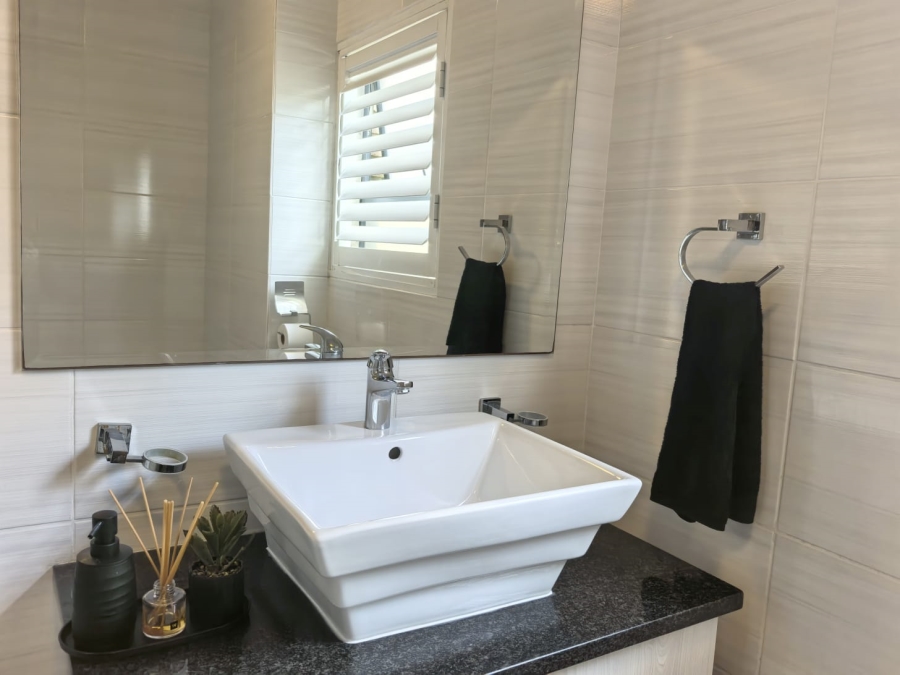 3 Bedroom Property for Sale in Edenburg Gauteng