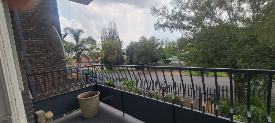 1 Bedroom Property for Sale in Edenvale Central Gauteng