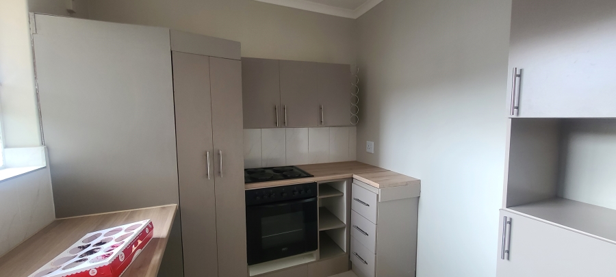 1 Bedroom Property for Sale in Edenvale Central Gauteng