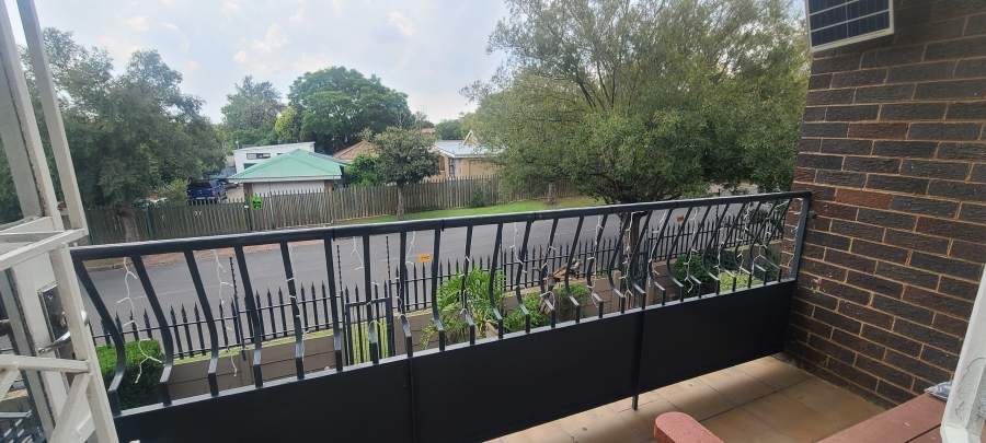 1 Bedroom Property for Sale in Edenvale Central Gauteng