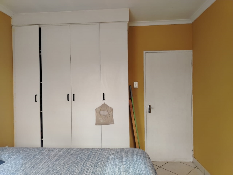 2 Bedroom Property for Sale in Roodekop Gauteng