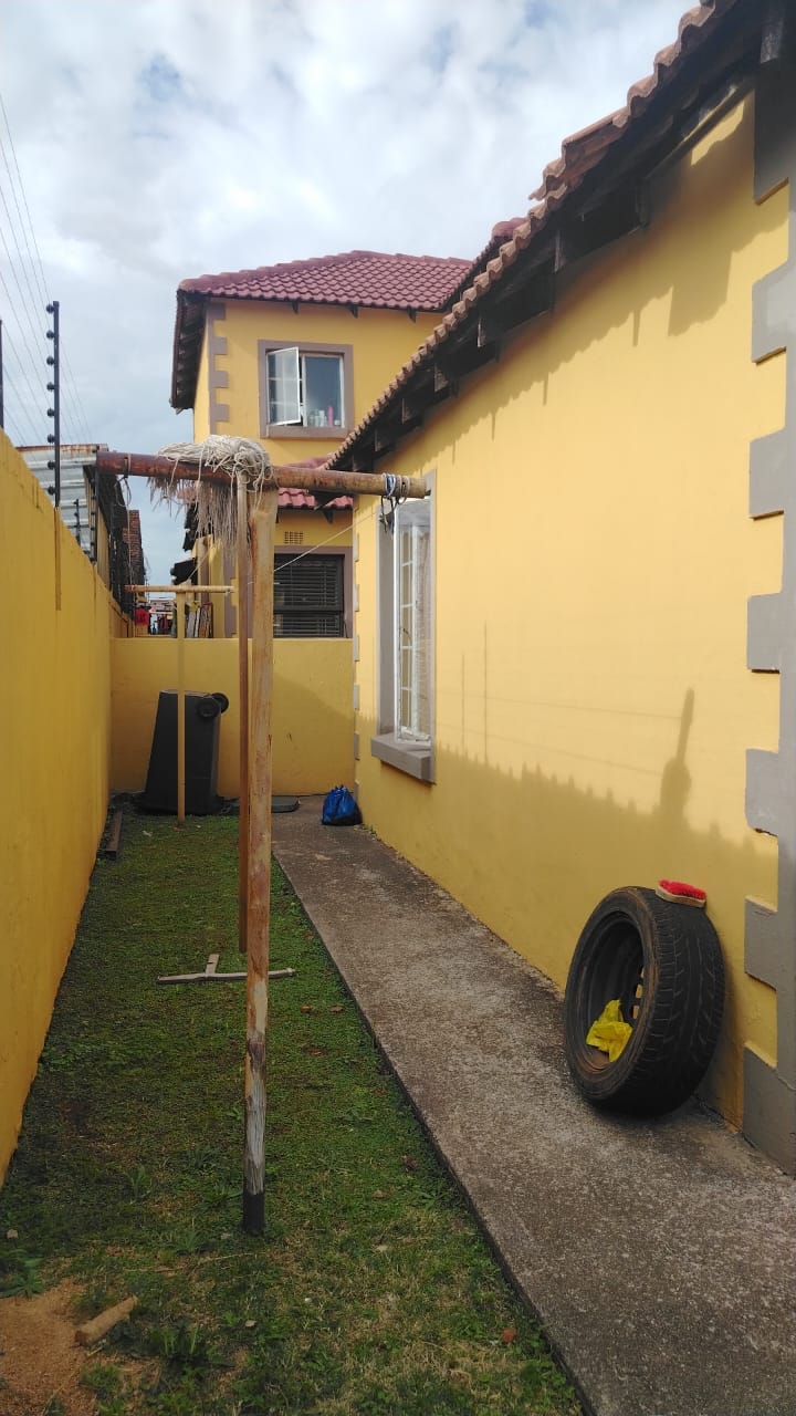 2 Bedroom Property for Sale in Roodekop Gauteng