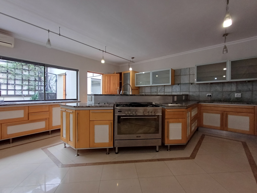 4 Bedroom Property for Sale in Linksfield Gauteng