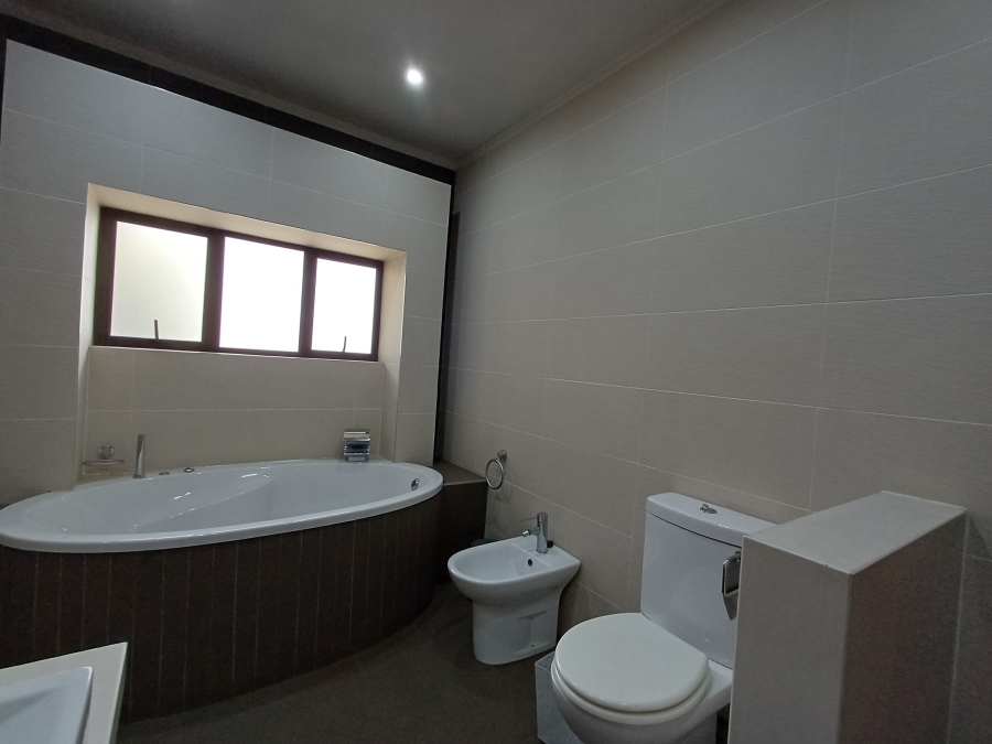 4 Bedroom Property for Sale in Linksfield Gauteng