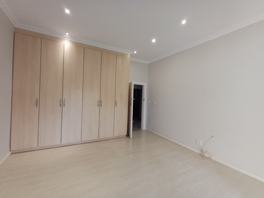 4 Bedroom Property for Sale in Linksfield Gauteng