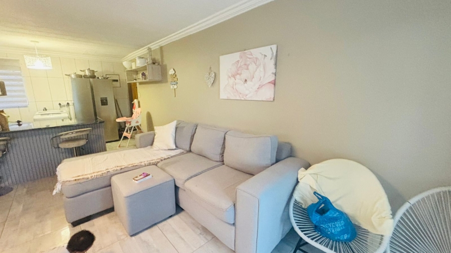 2 Bedroom Property for Sale in Ravenswood Gauteng