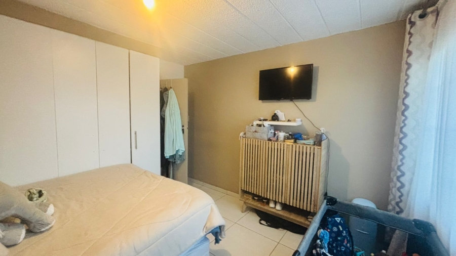 2 Bedroom Property for Sale in Ravenswood Gauteng