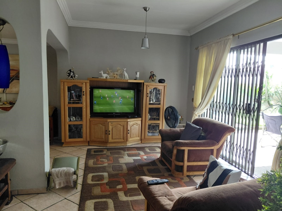 3 Bedroom Property for Sale in Sunward Park Gauteng