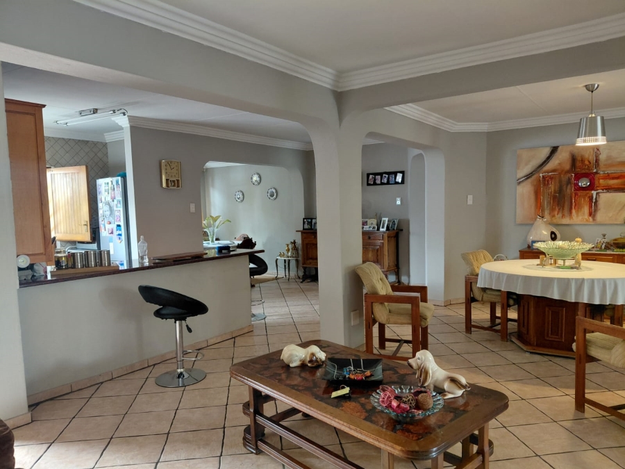 3 Bedroom Property for Sale in Sunward Park Gauteng