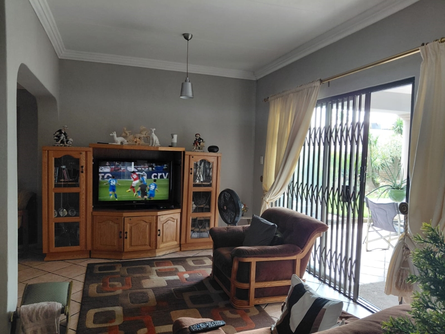 3 Bedroom Property for Sale in Sunward Park Gauteng