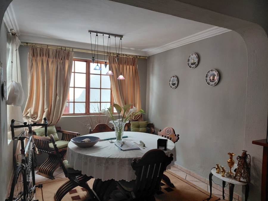 3 Bedroom Property for Sale in Sunward Park Gauteng