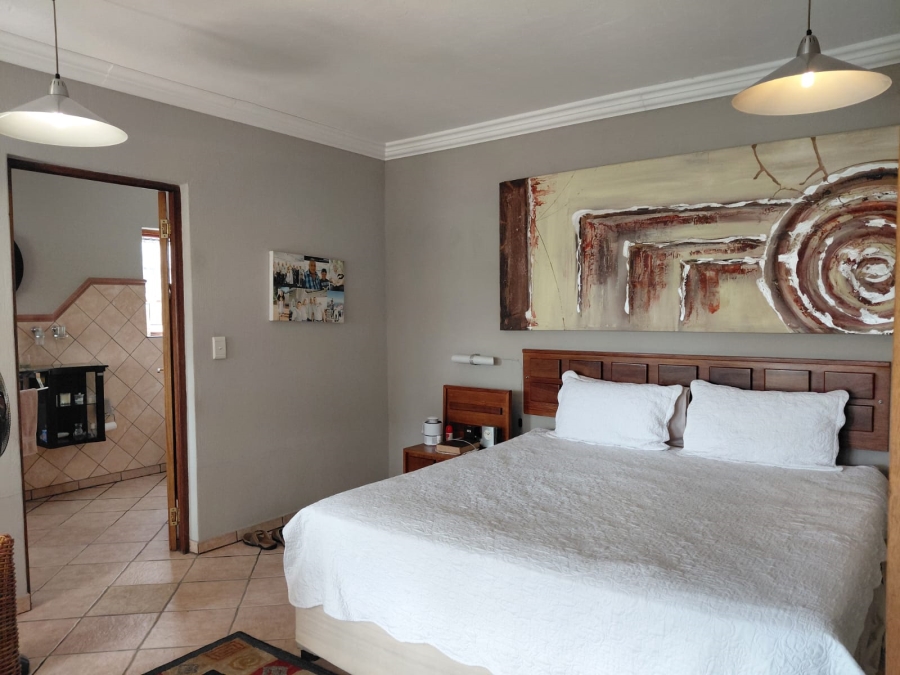 3 Bedroom Property for Sale in Sunward Park Gauteng