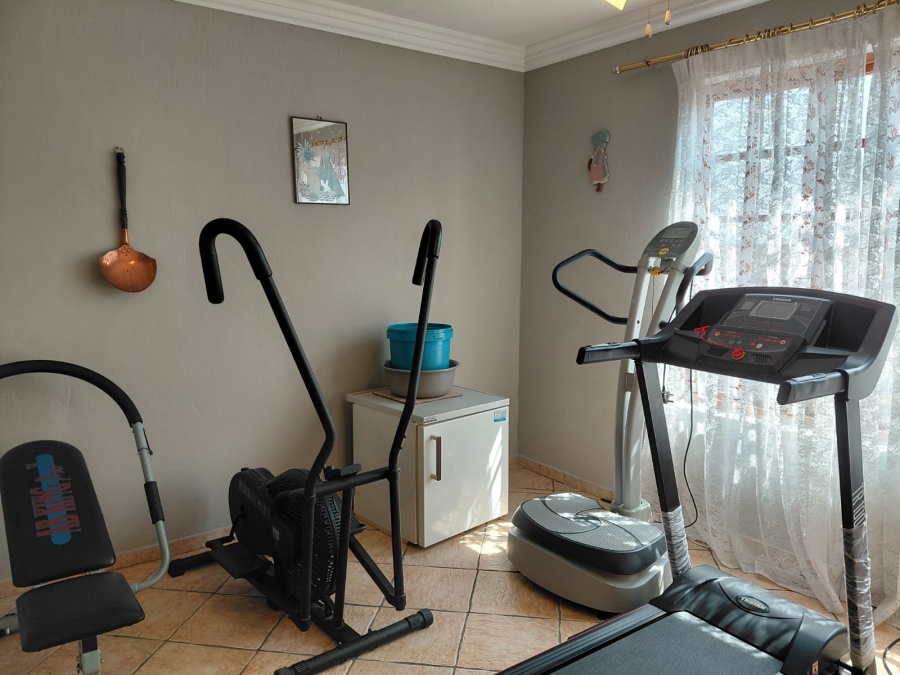 3 Bedroom Property for Sale in Sunward Park Gauteng