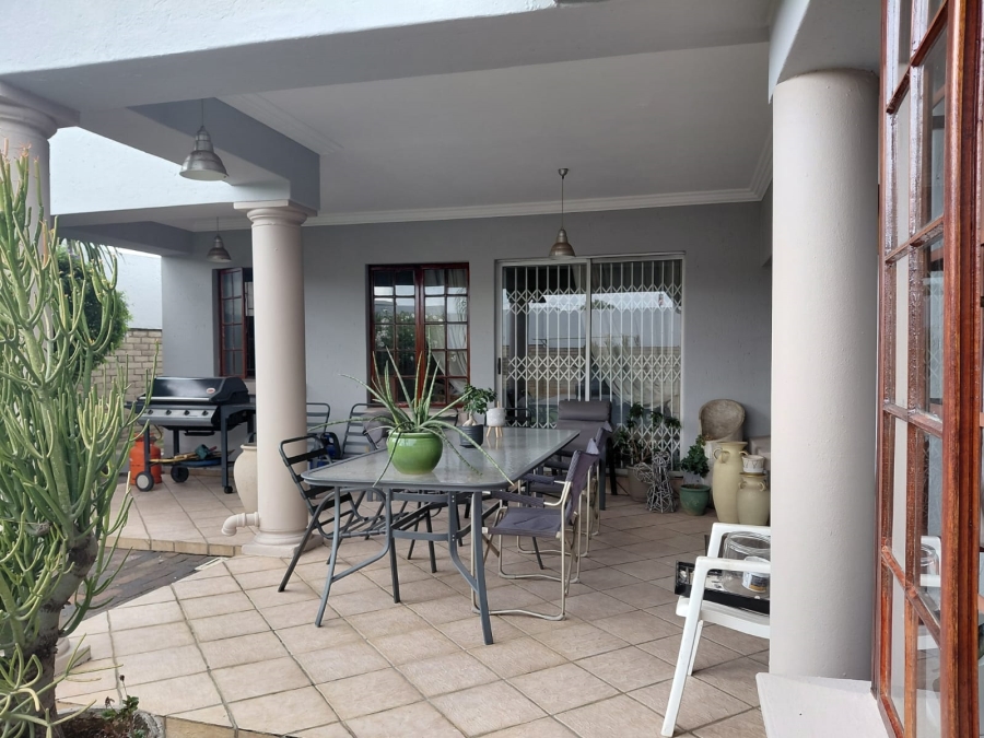 3 Bedroom Property for Sale in Sunward Park Gauteng