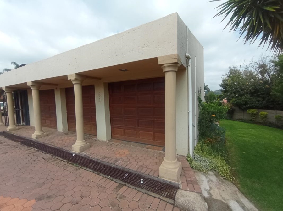 3 Bedroom Property for Sale in Mulbarton Gauteng