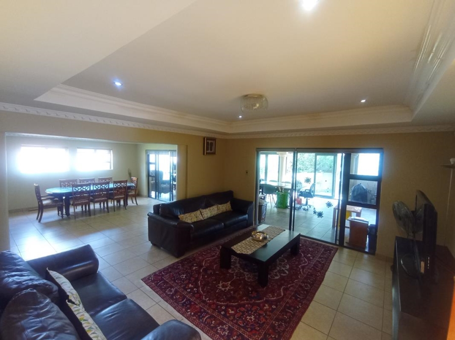 3 Bedroom Property for Sale in Mulbarton Gauteng