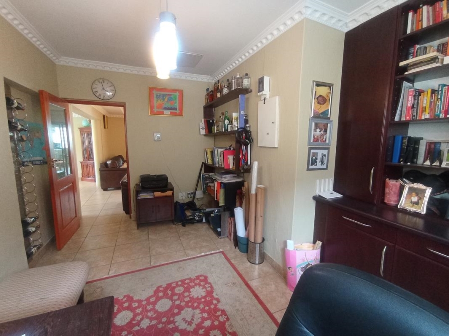 3 Bedroom Property for Sale in Mulbarton Gauteng