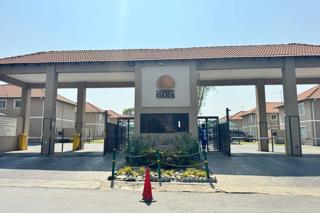 2 Bedroom Property for Sale in Comet Gauteng