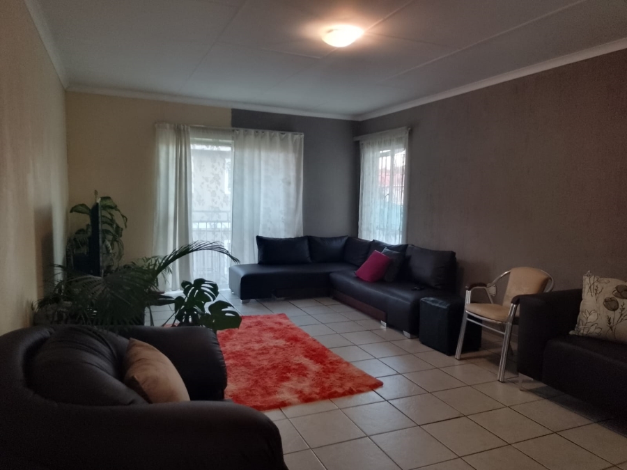 2 Bedroom Property for Sale in Comet Gauteng