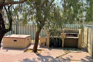 2 Bedroom Property for Sale in Comet Gauteng