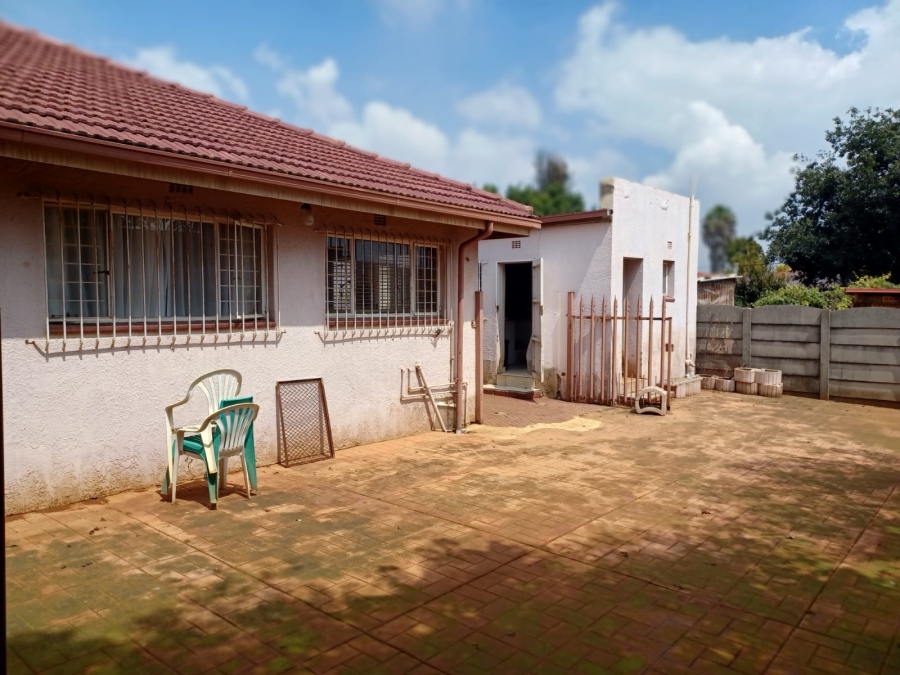 3 Bedroom Property for Sale in Klopperpark Gauteng