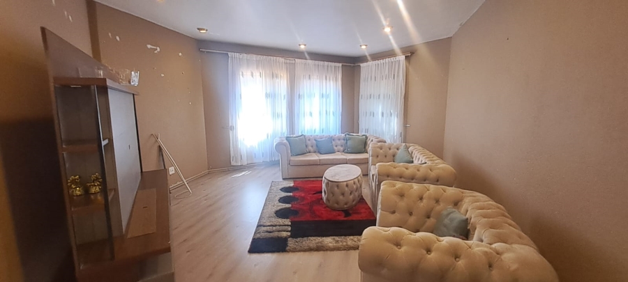 5 Bedroom Property for Sale in Sunward Park Gauteng