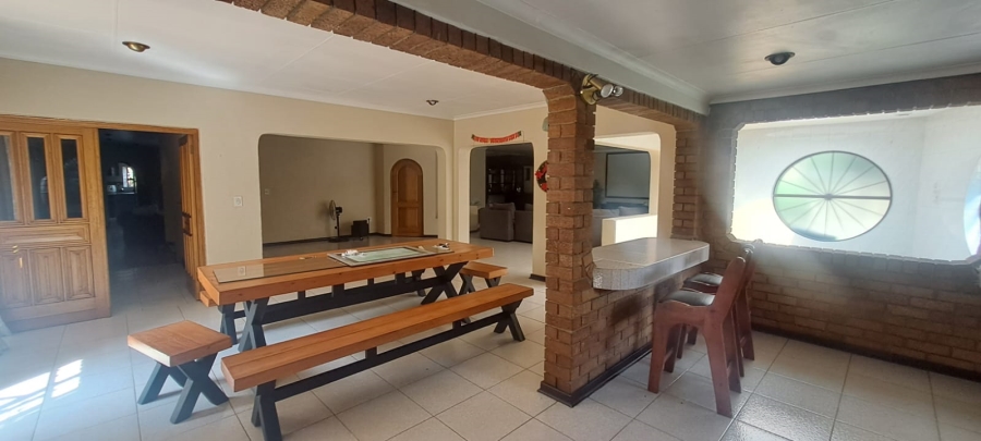 5 Bedroom Property for Sale in Sunward Park Gauteng