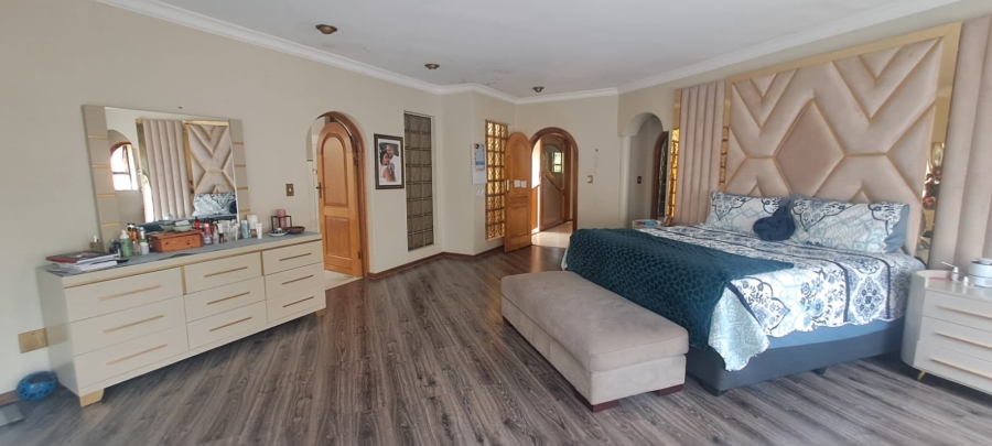 5 Bedroom Property for Sale in Sunward Park Gauteng