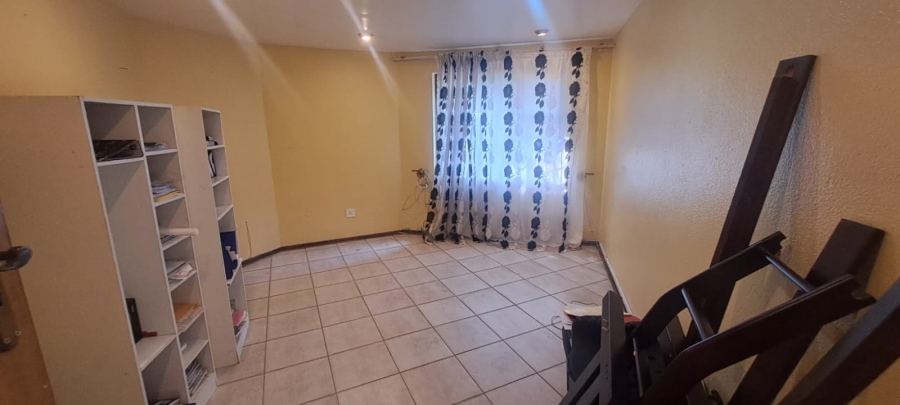 5 Bedroom Property for Sale in Sunward Park Gauteng