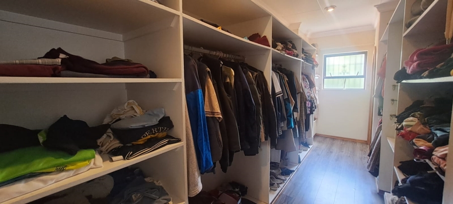 5 Bedroom Property for Sale in Sunward Park Gauteng