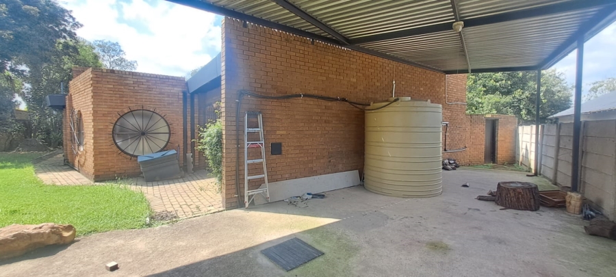 5 Bedroom Property for Sale in Sunward Park Gauteng