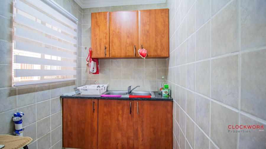 2 Bedroom Property for Sale in Norton Park Gauteng